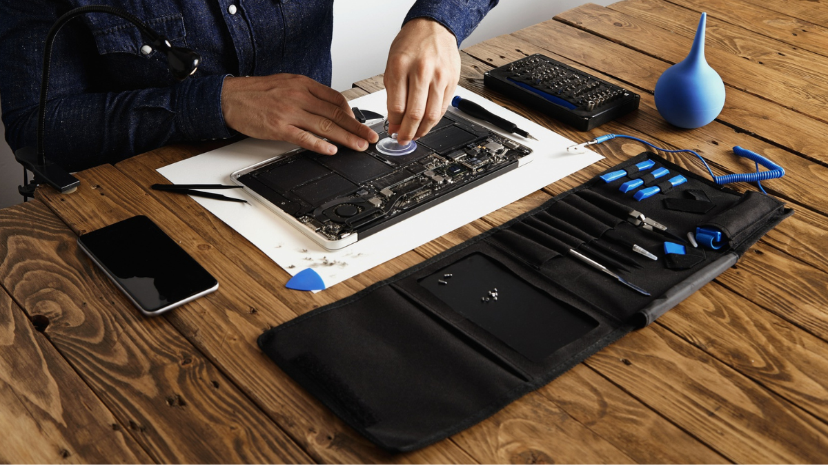 Note Service Laptop Axioo - Service Laptop Terdekat: Cara Memilih Tempat Servis yang Aman ...