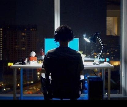 Laptop gaming live streaming