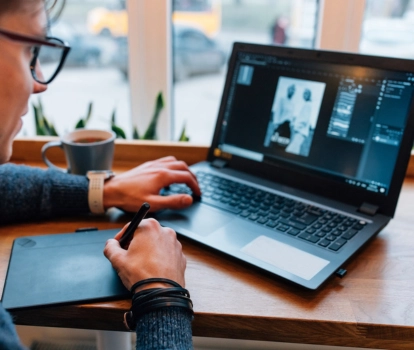 Laptop Kuliah Desain 2025